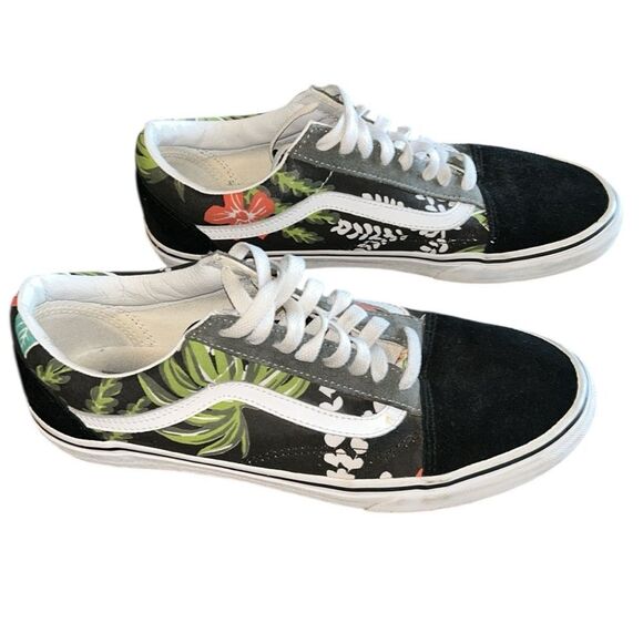 Vans Men's Black Jungle Print Suede Old Skool Sneakers - Picture 1 of 9